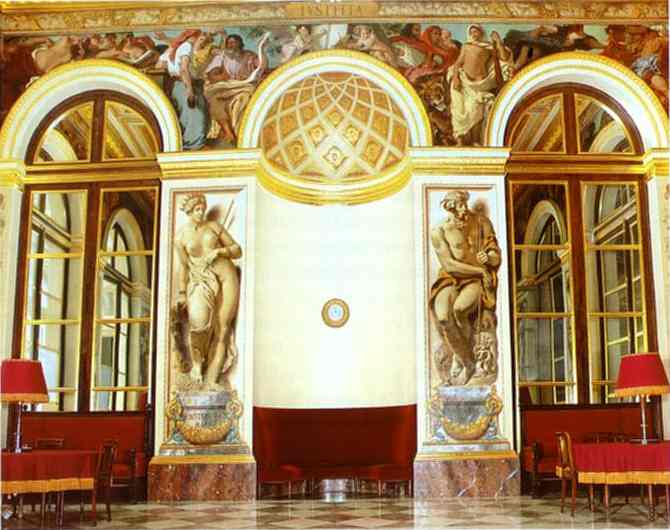 Frescoes on the west wall. 1833