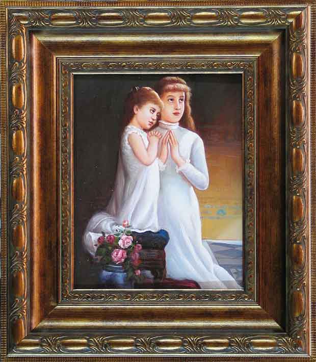 2 girls prayingThe price includes the frame