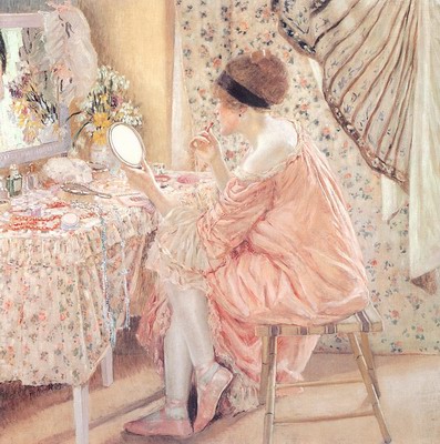 Before Her Appearance, La Toilette